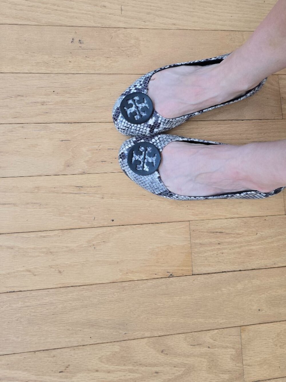 Tory Burch | Minnie 'Roccia' black white python travel ballet flats | WMS 7.5